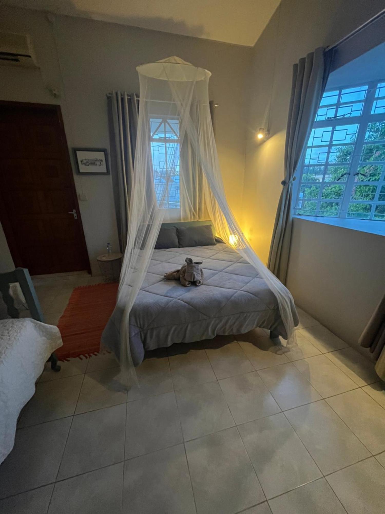 Maison Sandra Montchoisy Extérieur photo